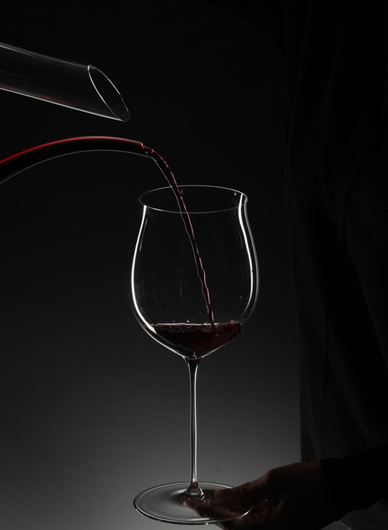 full_screen-image